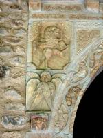 Abbaye Saint-Michel-de-Cuxa, Cloitre sud, Ancienne tribune, Lion (1)